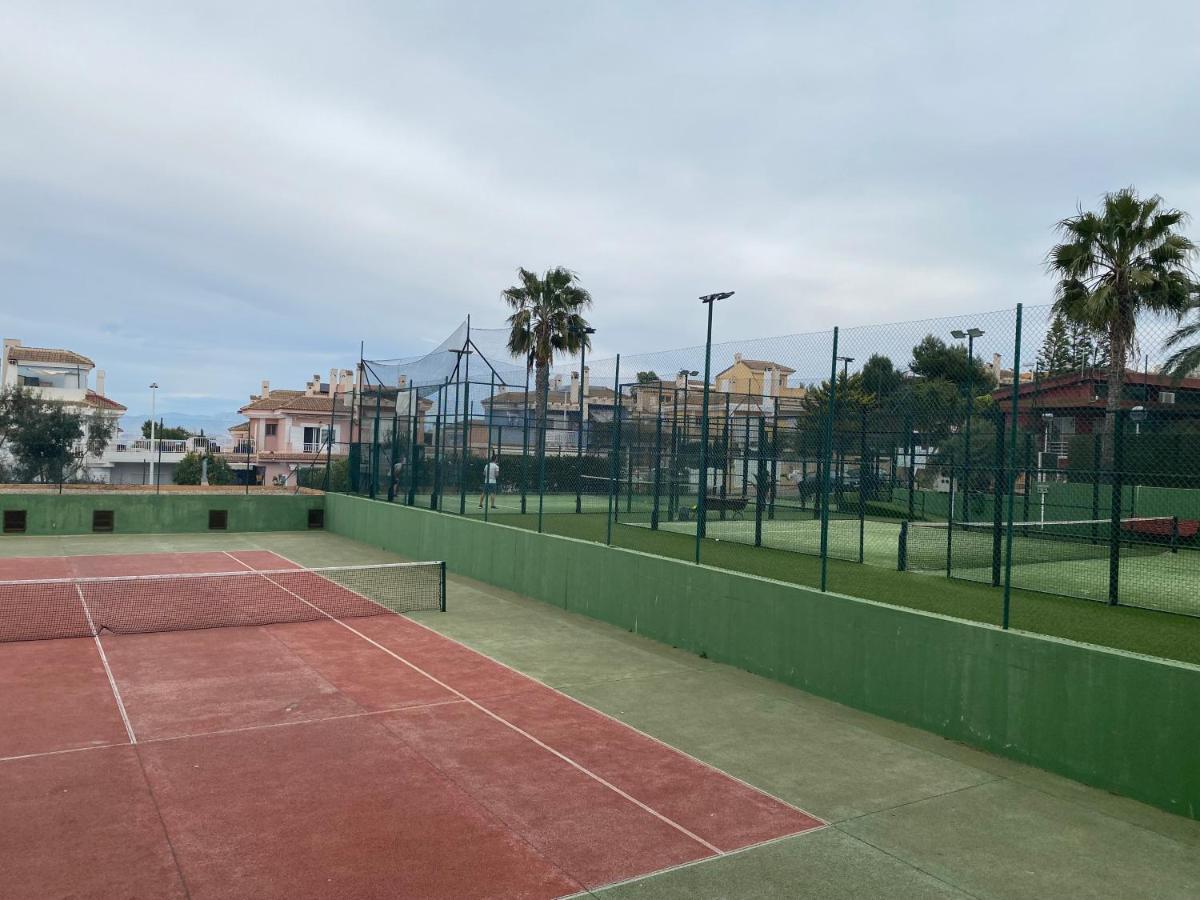 Magnifico Bungalow En Gran Alacant Lägenhet Exteriör bild